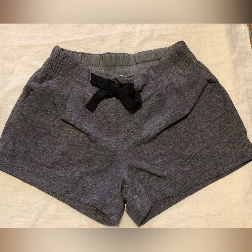 Gray / Grey Lululemon Shorts Size 4